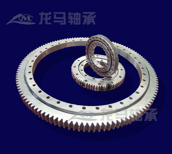 塔機回轉(zhuǎn)支承的維護注意事項